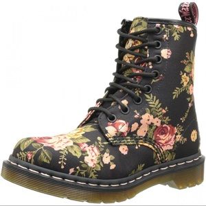 Floral Dr Martens
